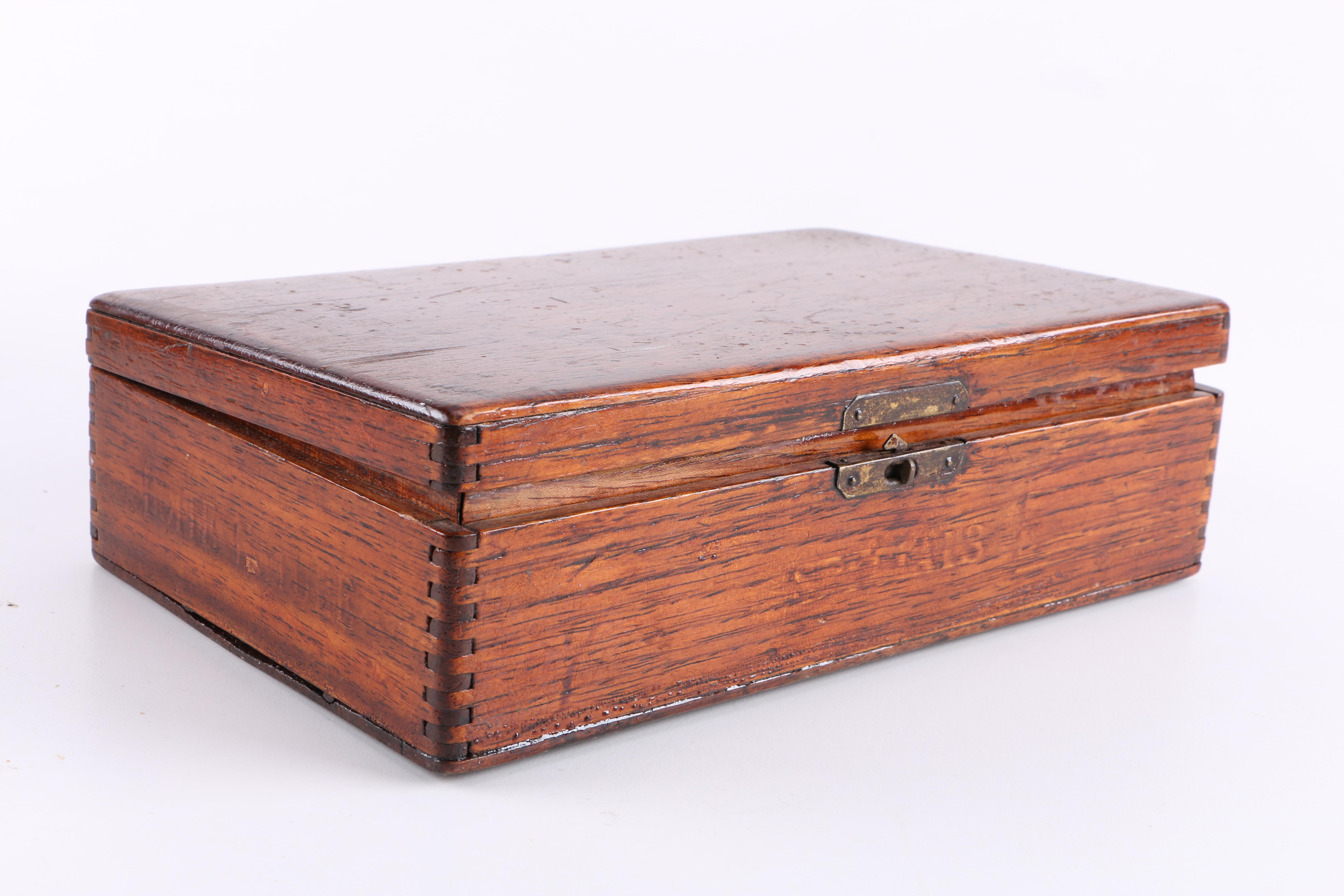 Vintage Walker Knotmaster MKIII and Negus Yacht Logs