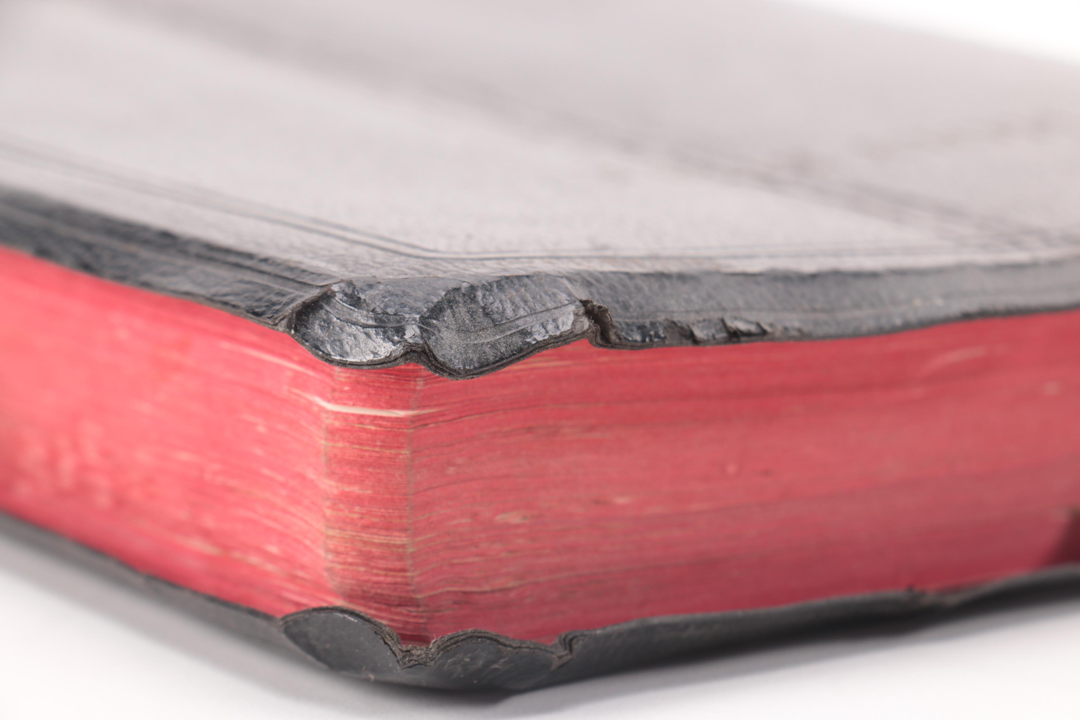 Linden Clock Winton Plate and Vintage Bible