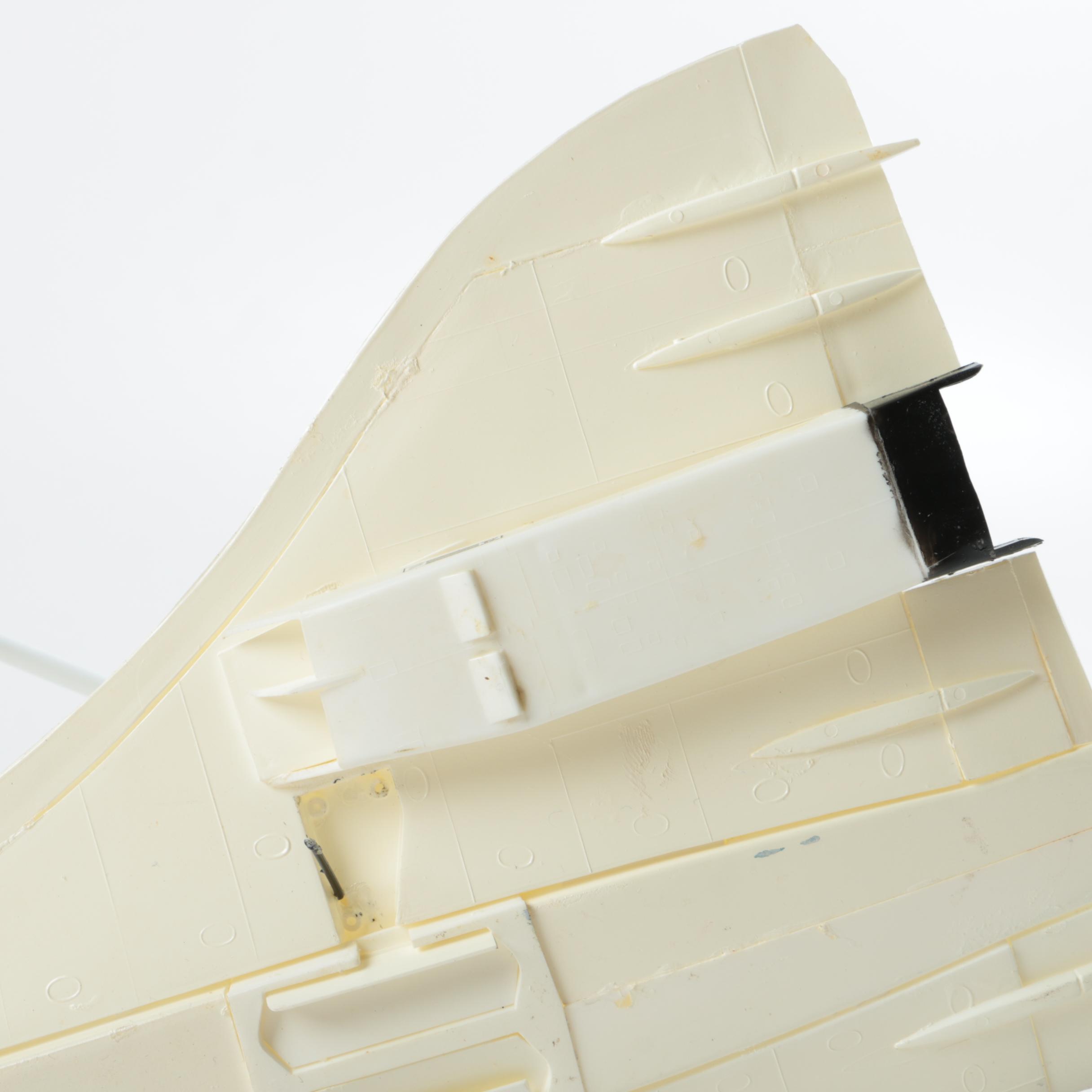 Plastic Air France Corcorde Model