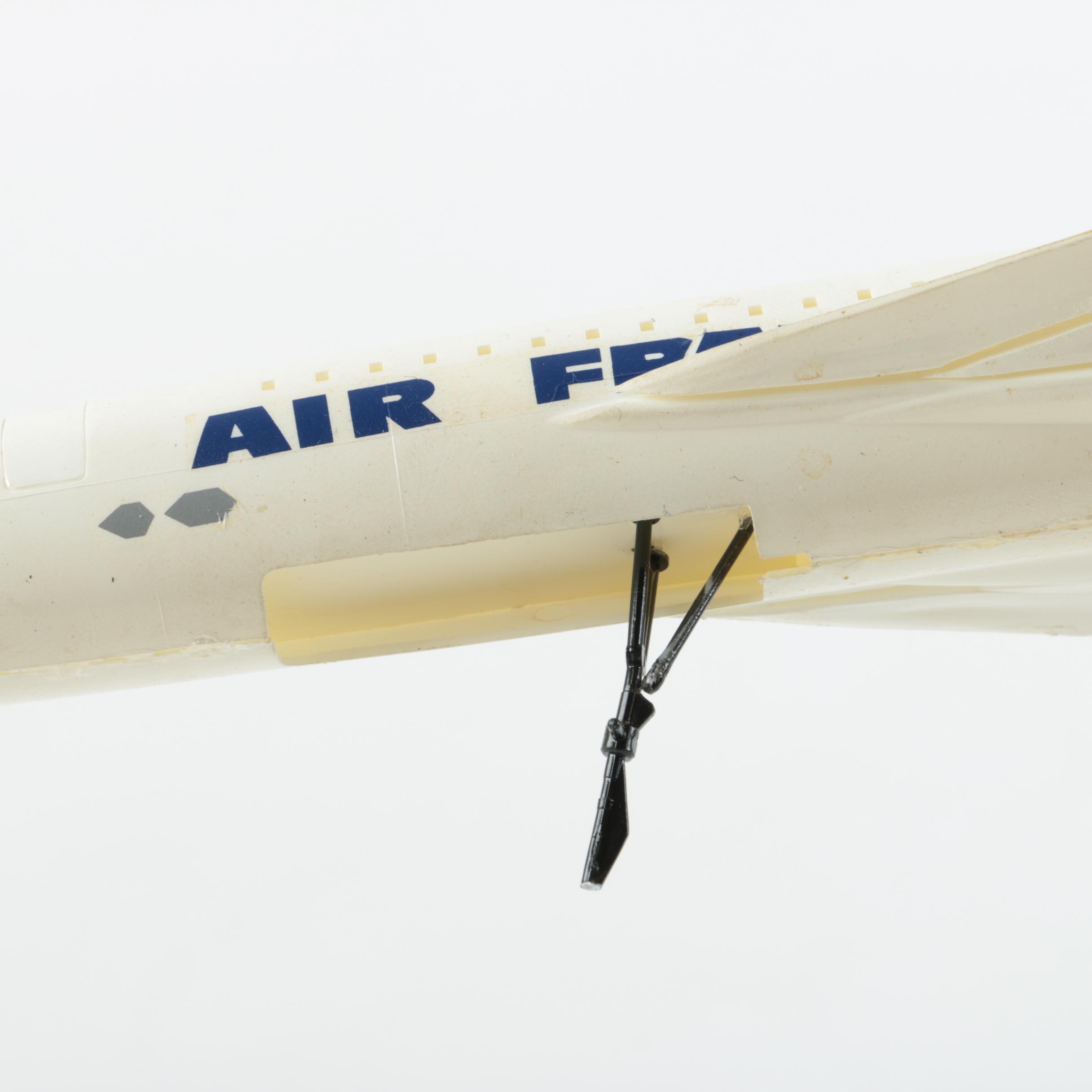 Plastic Air France Corcorde Model