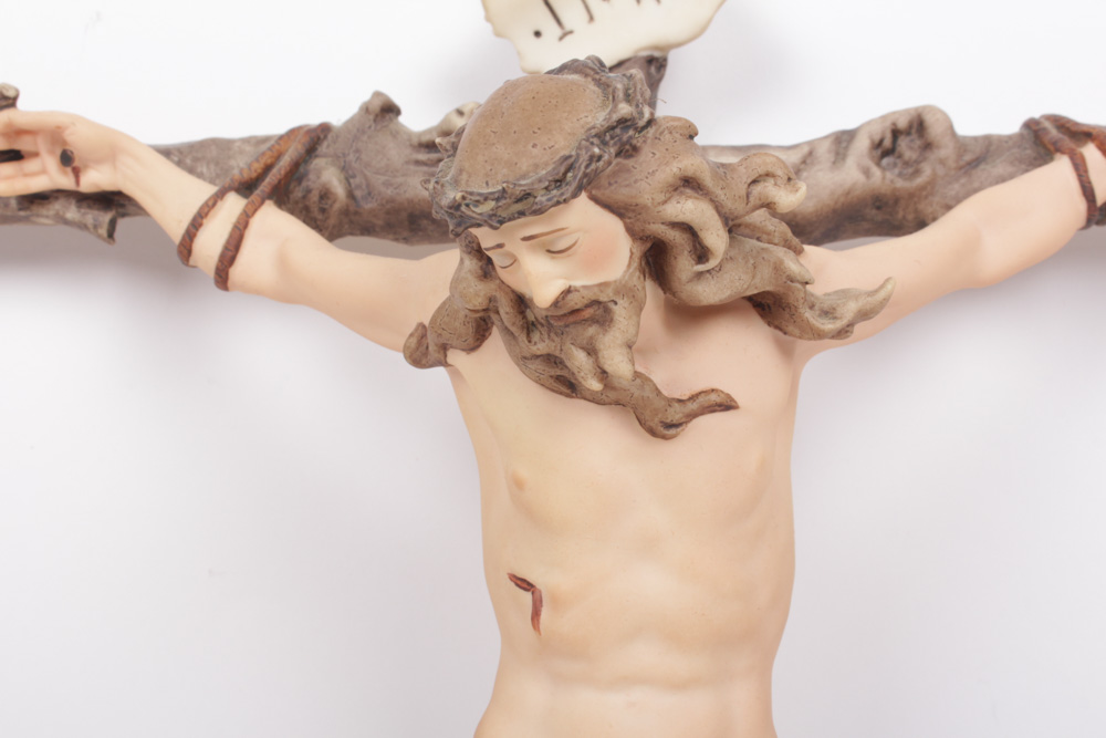 Giuseppe Armani Vintage Limited Edition Capodimonte Crucifix