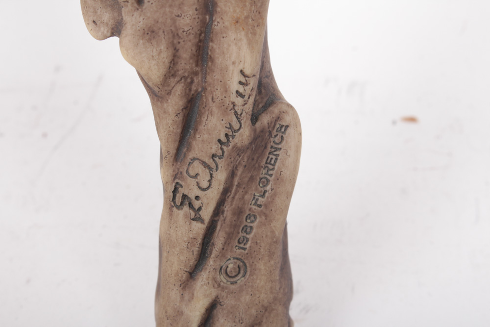 Giuseppe Armani Vintage Limited Edition Capodimonte Crucifix