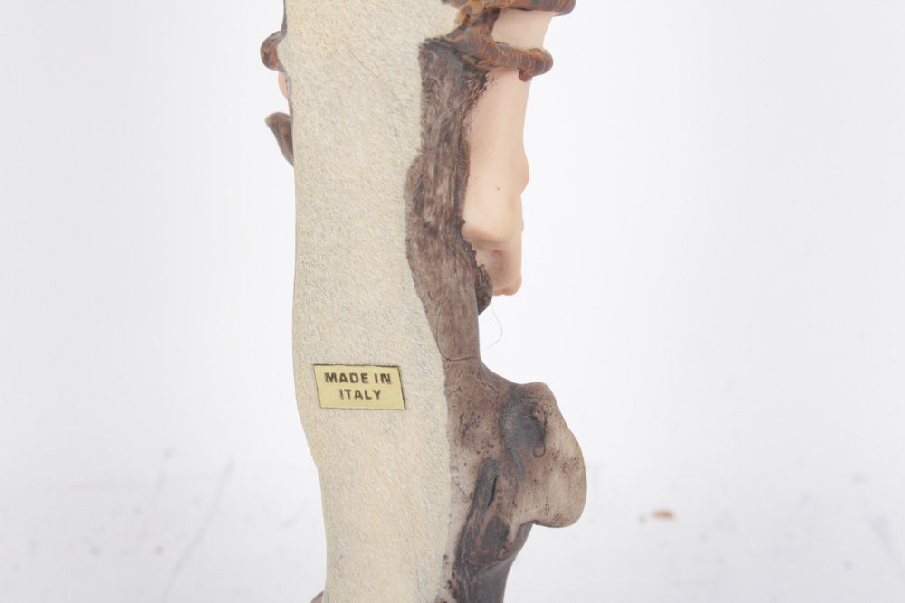 Giuseppe Armani Vintage Limited Edition Capodimonte Crucifix