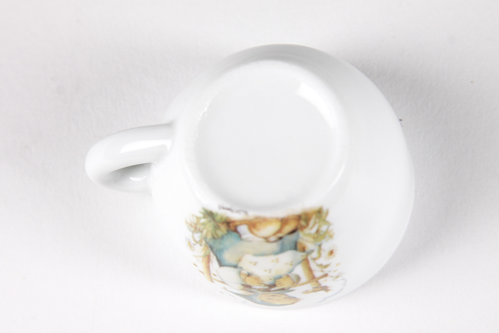 Reutter Hummel "He Loves Me" Porcelain Child's Tea Set