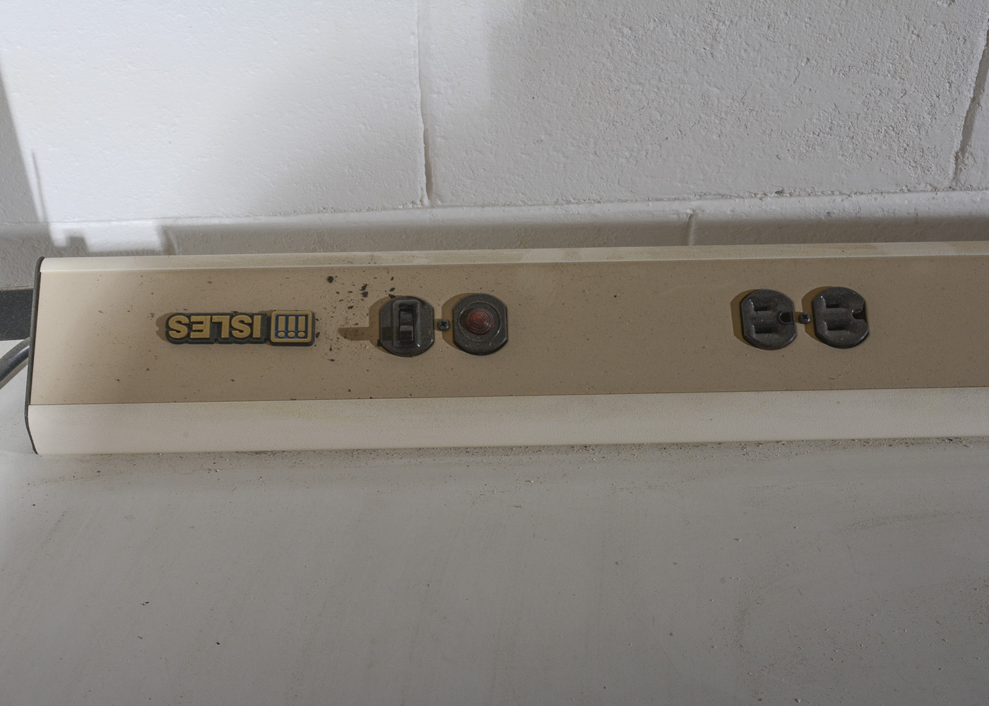 Isles Industrial Metal Workbench