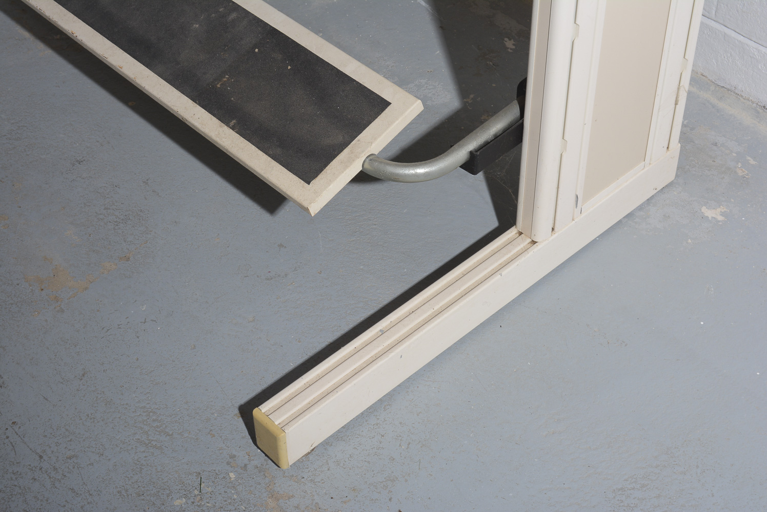 Isles Industrial Metal Workbench