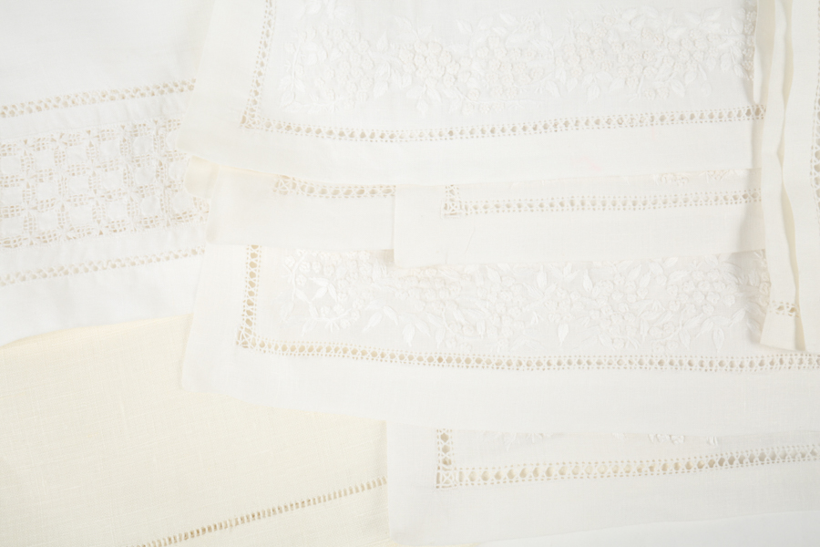 Linen Place Mats and Dinner Napkins