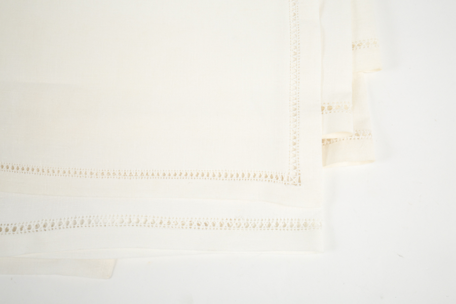 Linen Place Mats and Dinner Napkins