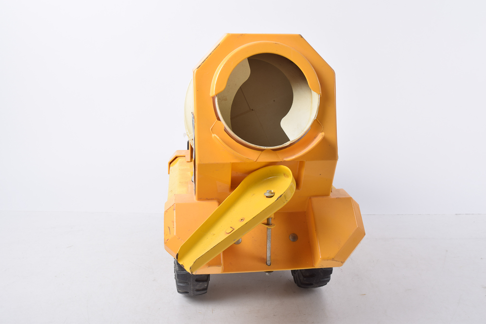 Tonka Toy Turbo-Diesel Cement Mixer