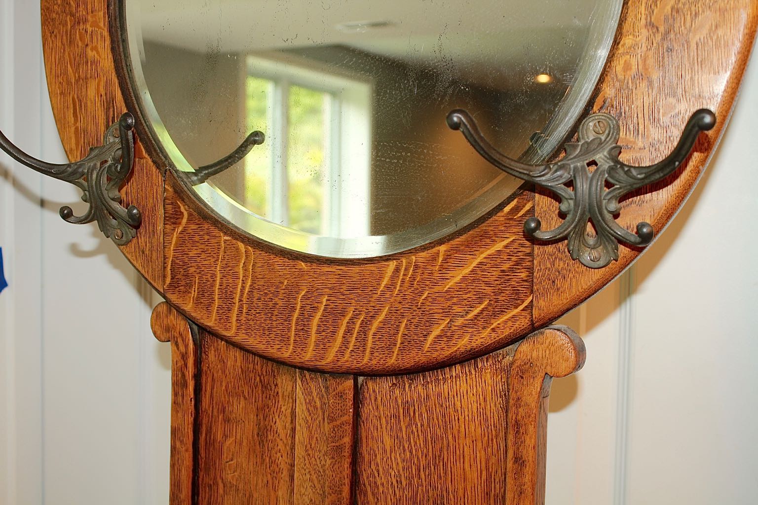 Antique Oak Mirrored Hall Tree Chair with Side Umbrella Stand
