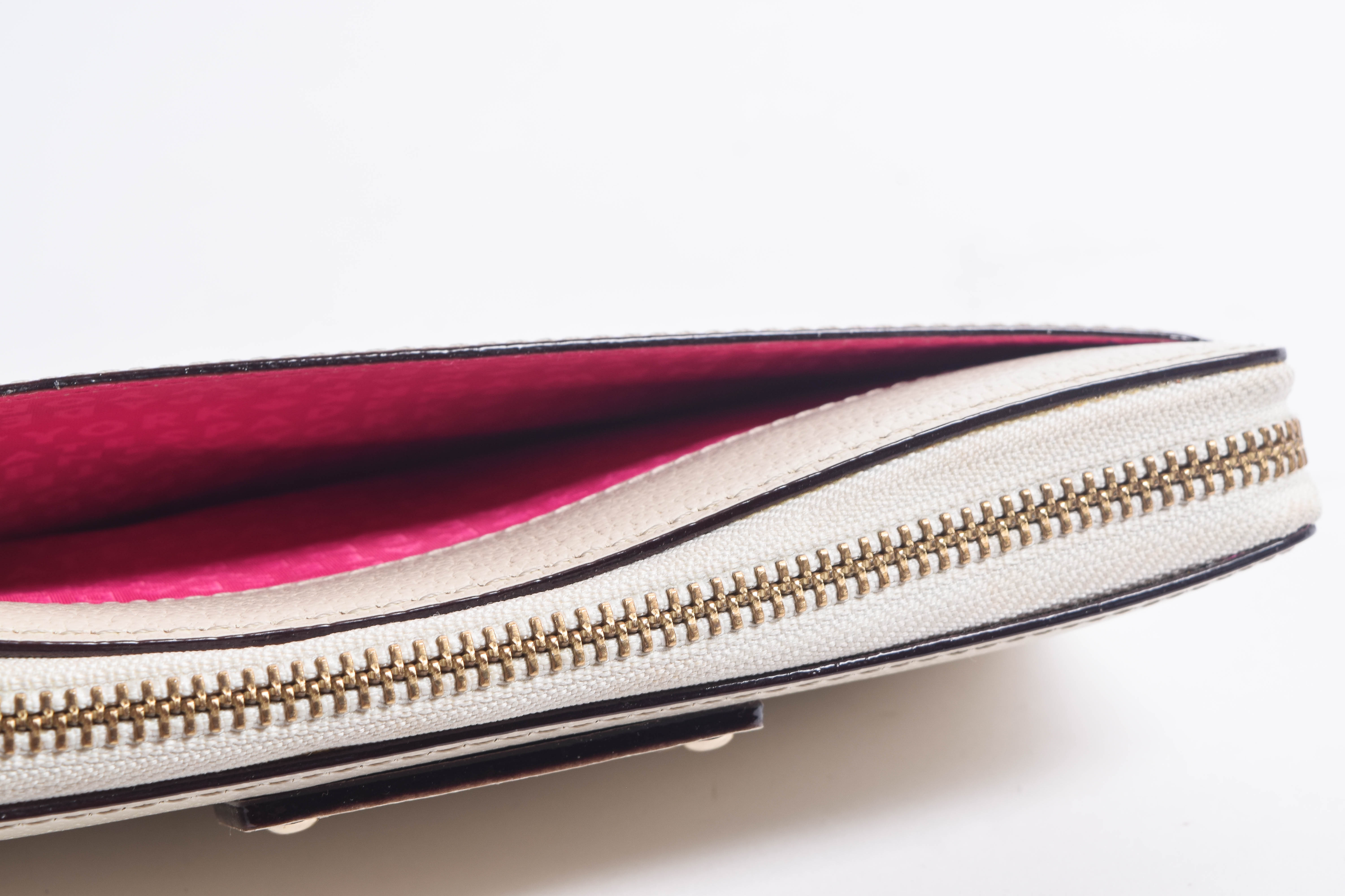 Kate Spade New York Cream Leather Zip Around Clutch Wallet