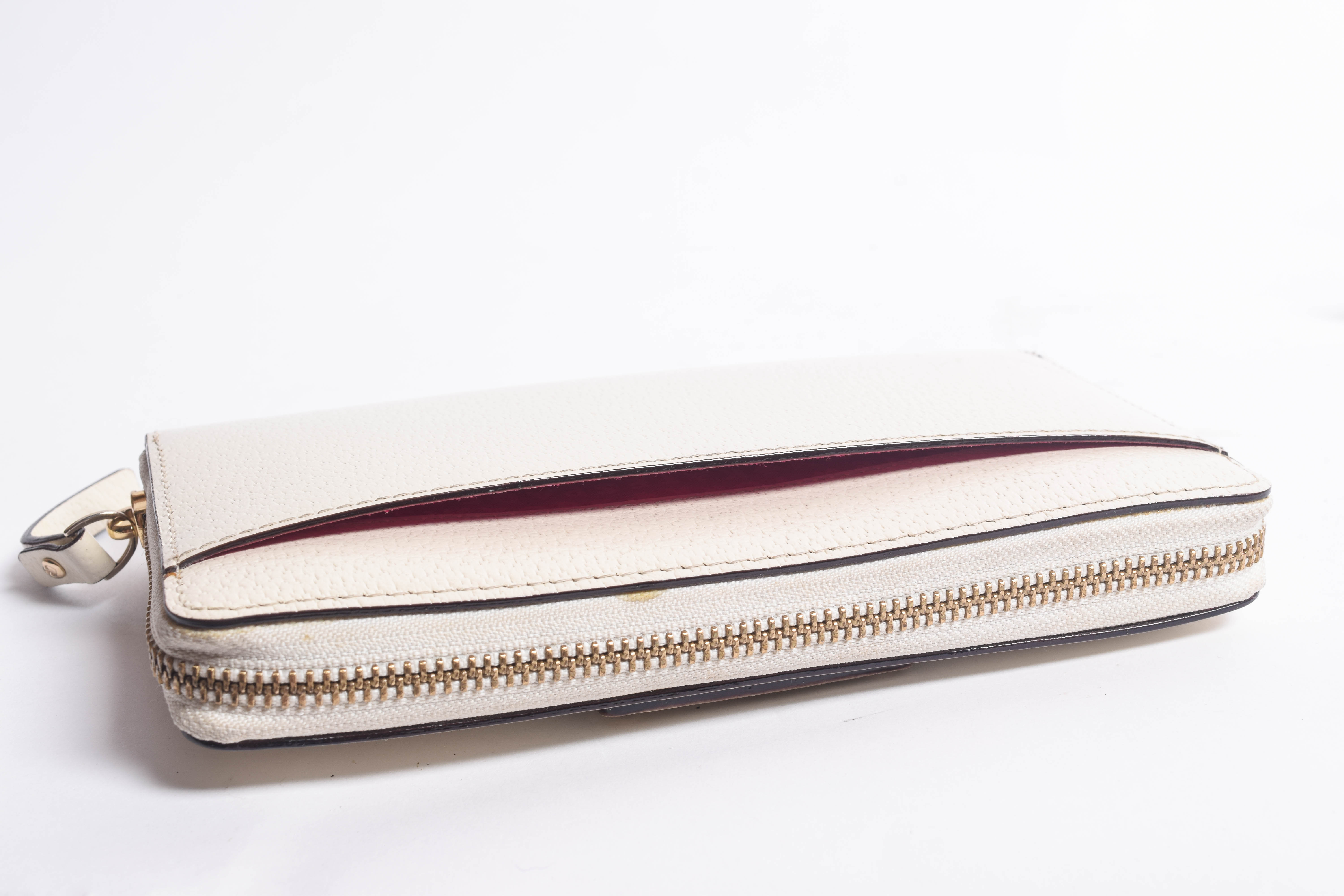 Kate Spade New York Cream Leather Zip Around Clutch Wallet