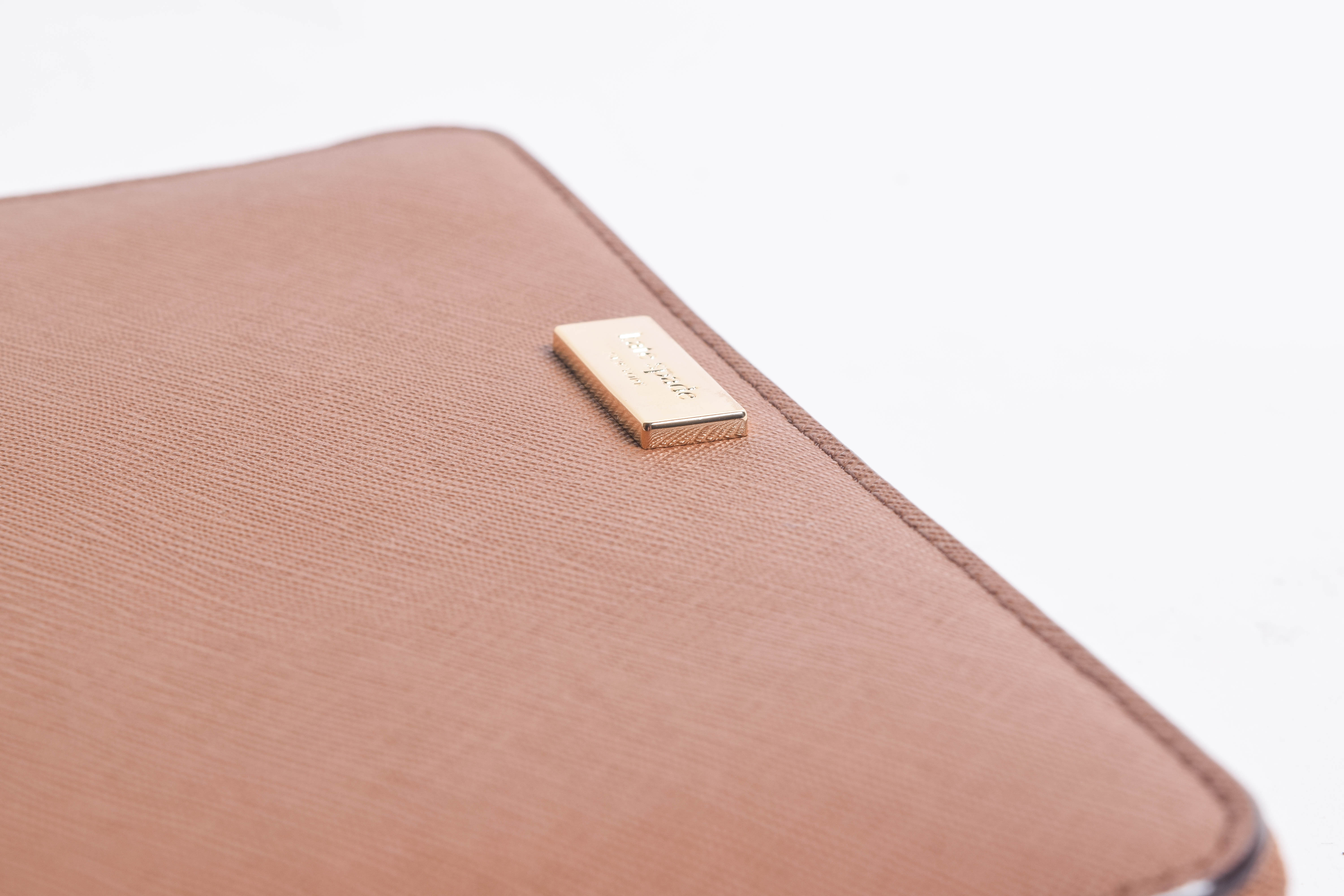 Kate Spade New York Brown Leather Zip Around Clutch Wallet