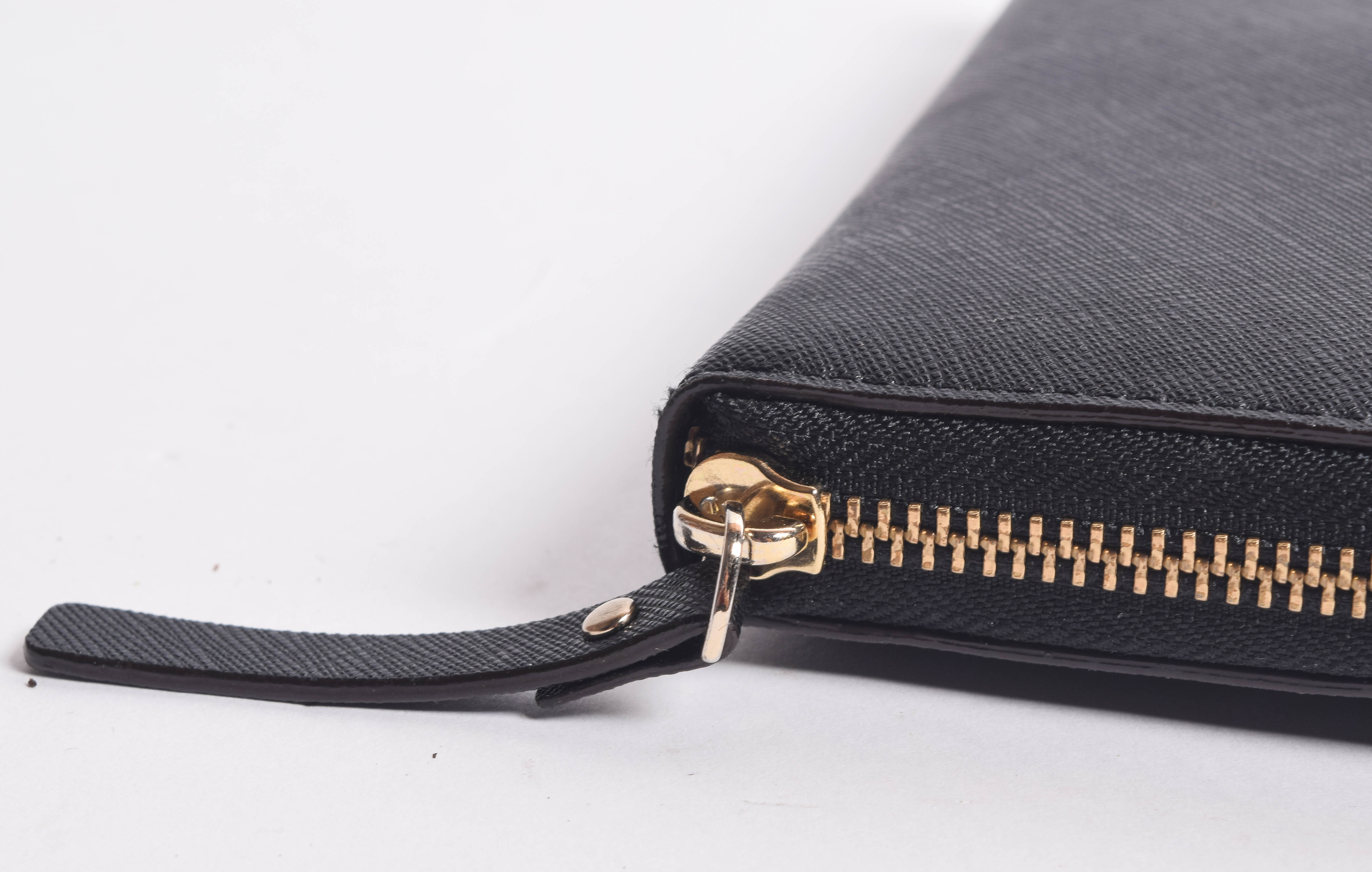 Kate Spade Black Leather Zip Around Clutch Wallet