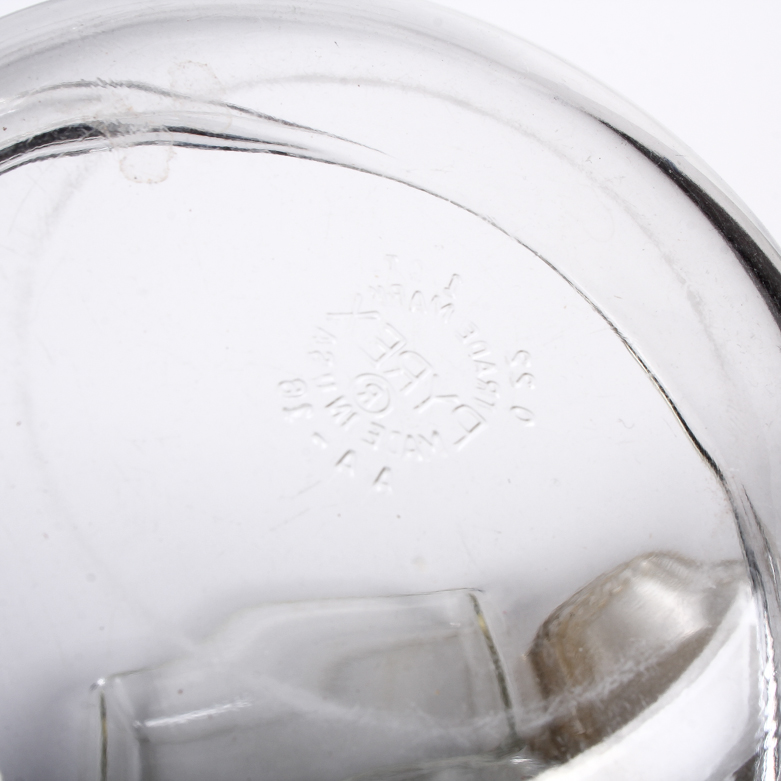 Assortment of Pyrex Dishes