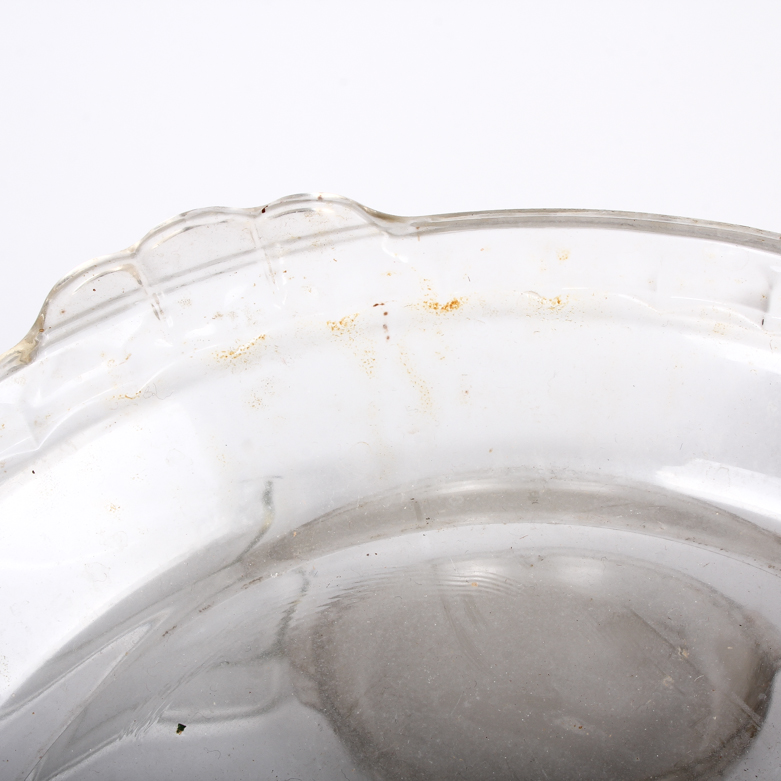 Assortment of Pyrex Dishes