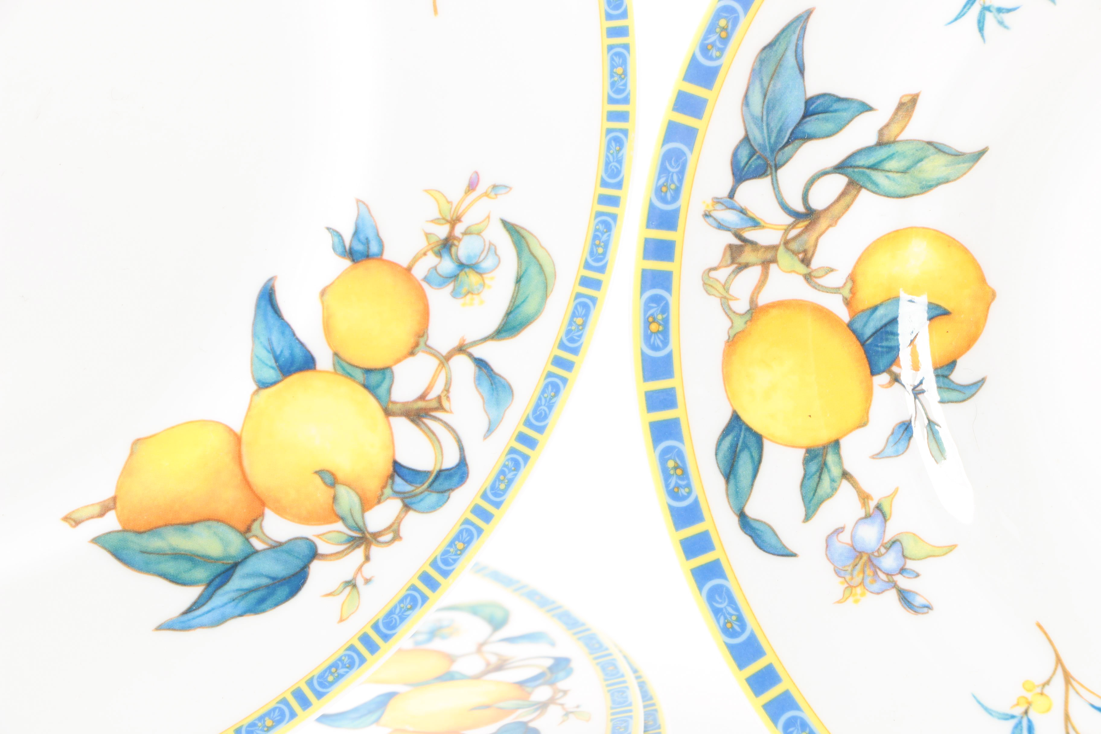 Wedgwood "Citrons" Bone China Service Circa 1993