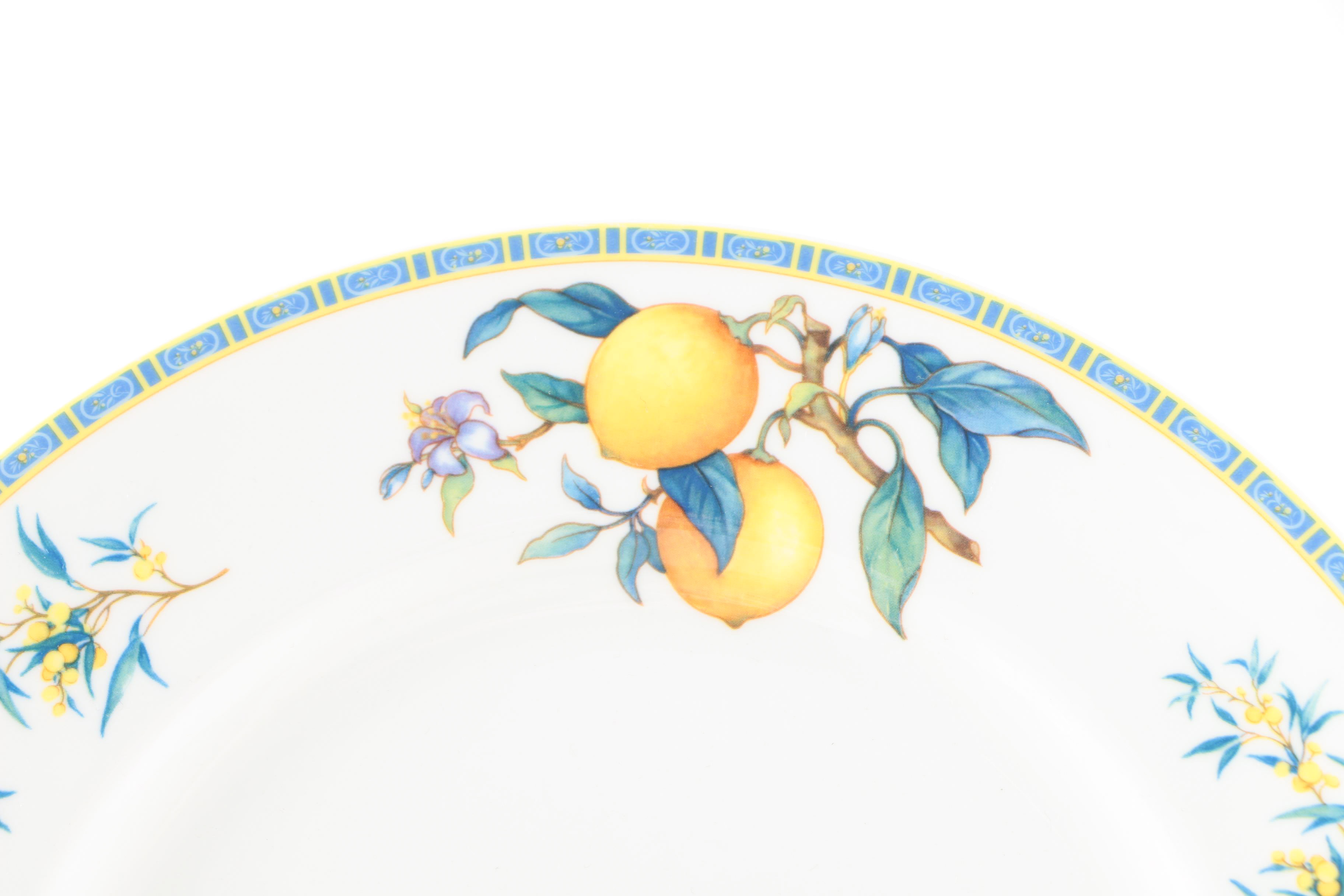 Wedgwood "Citrons" Bone China Service Circa 1993