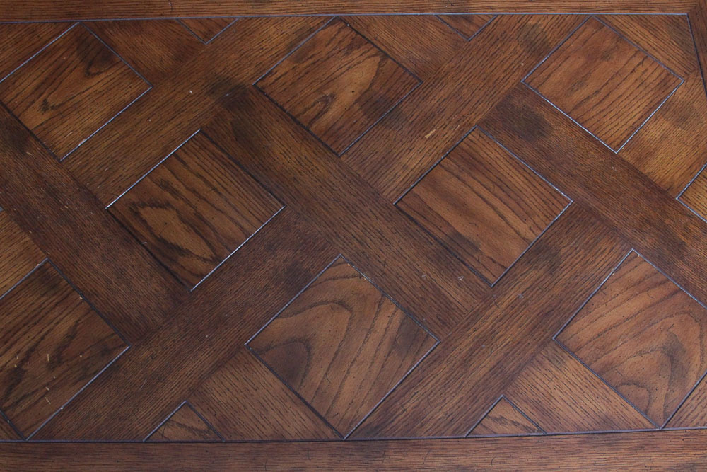 Queen Anne Style Oak Coffee Table