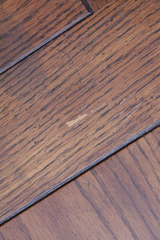 Queen Anne Style Oak Coffee Table