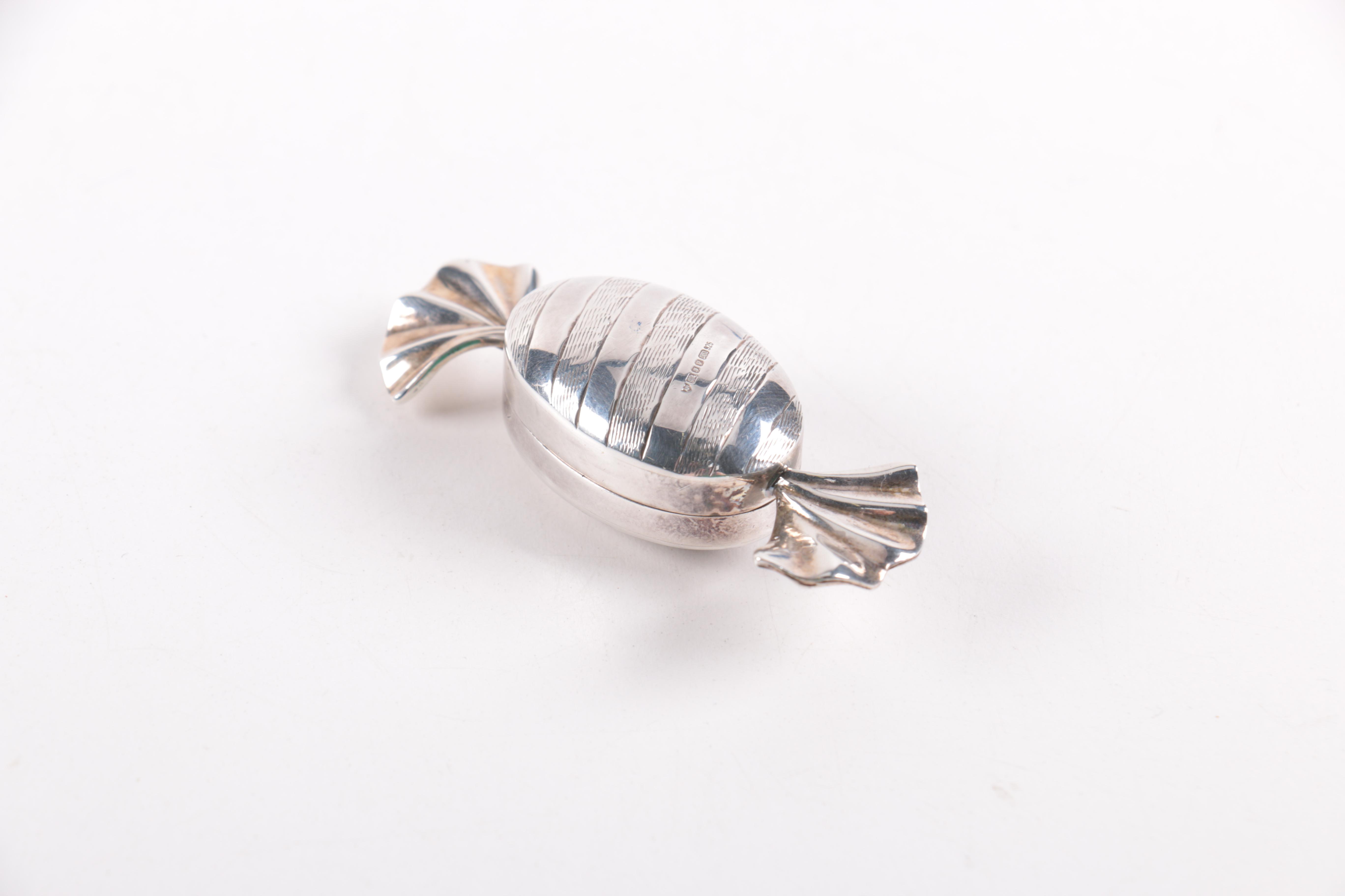 1995 Ari D Norman British Sterling Candy Pill Box