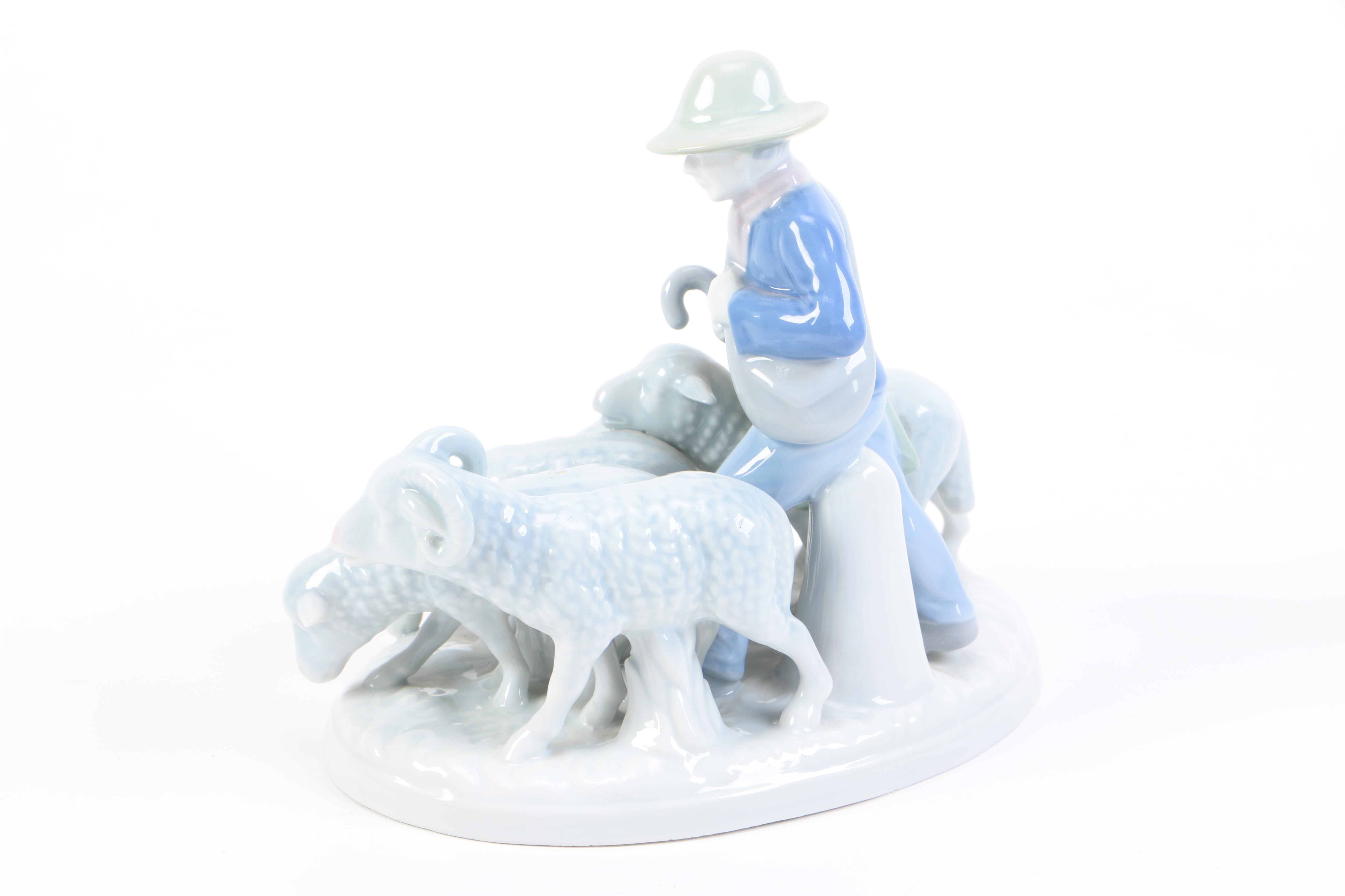 Gerold Porzellan Bavaria Figurine