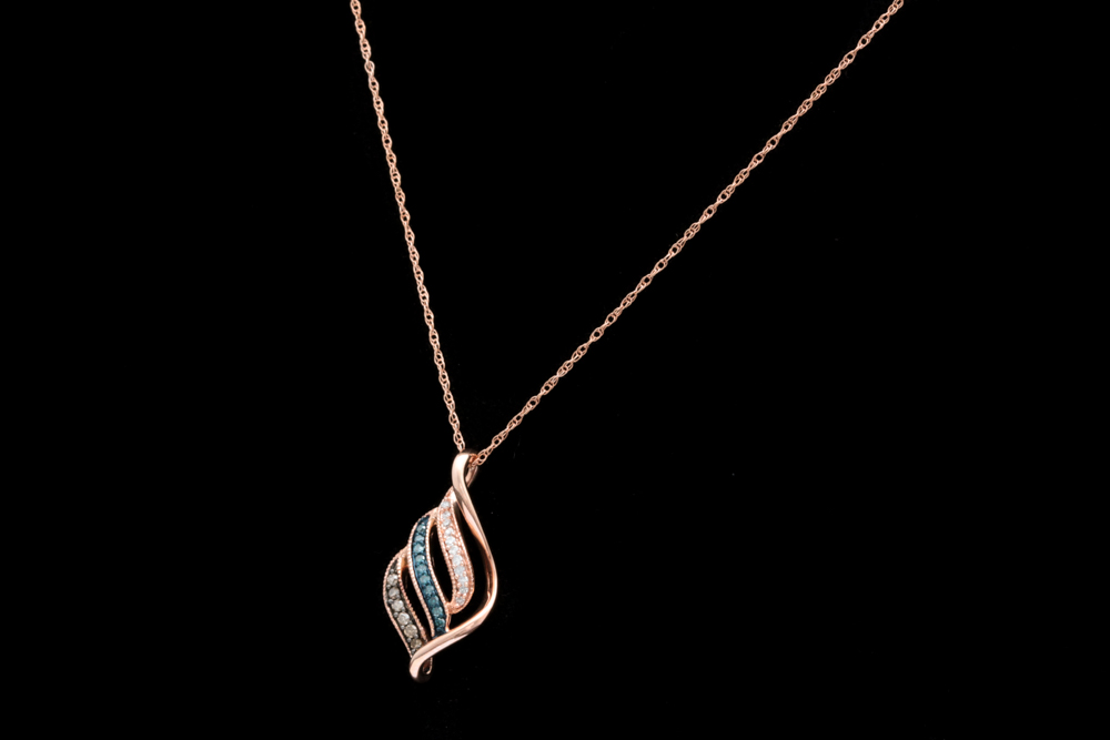 10K Rose Gold Tri-Color Diamond Pendant Necklace