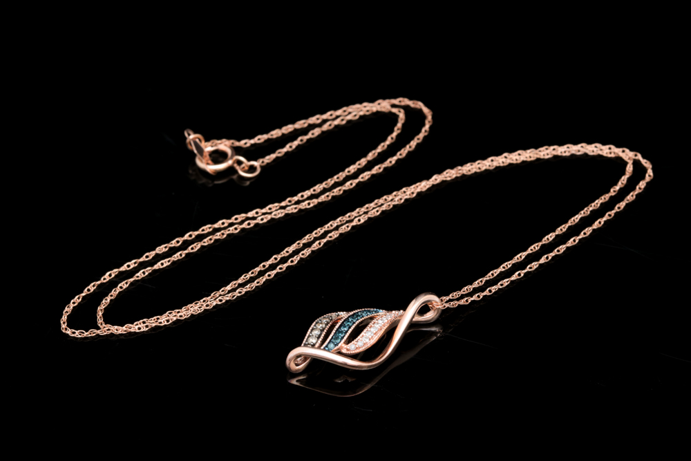 10K Rose Gold Tri-Color Diamond Pendant Necklace