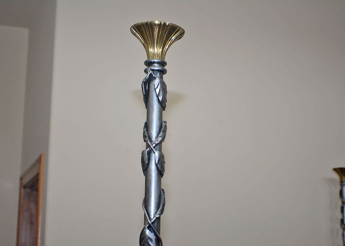 Louis XVI Inspired Queen Size Metal Bed Frame With Bedding