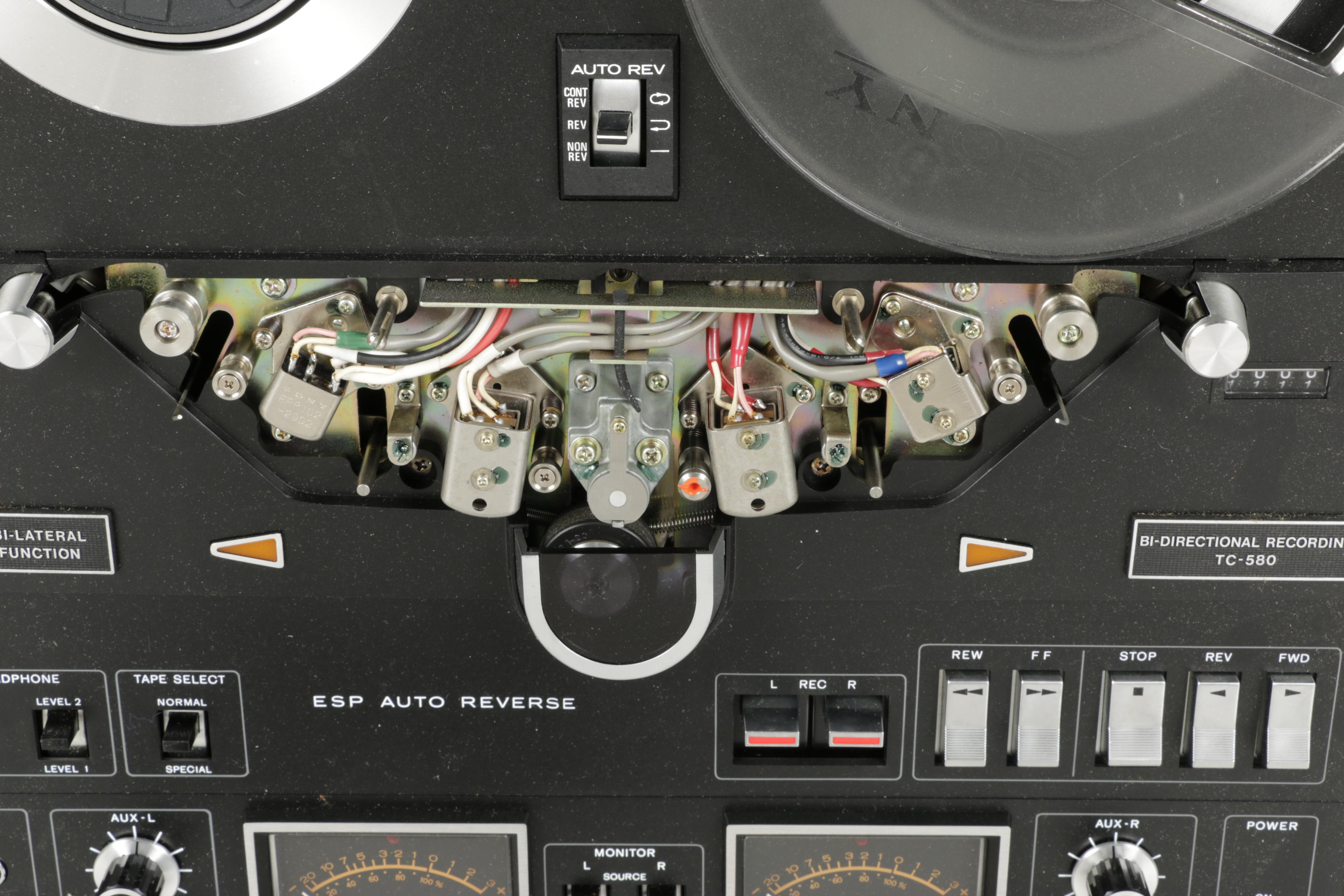 Vintage Sony Deluxe Reel-to-Reel Tape Recorder