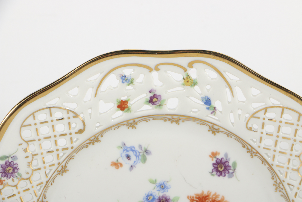 Schumann Bavarian Compote and Assorted Plates