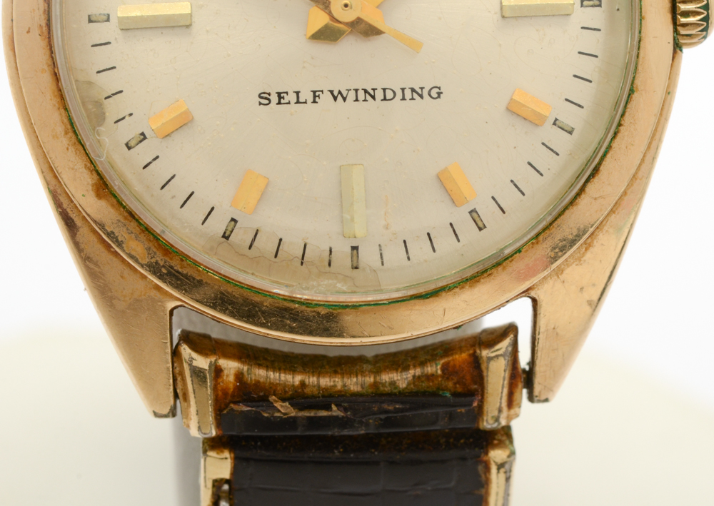 1970s Bulova Self-Winding Watch With Speidel Calendar Watchband