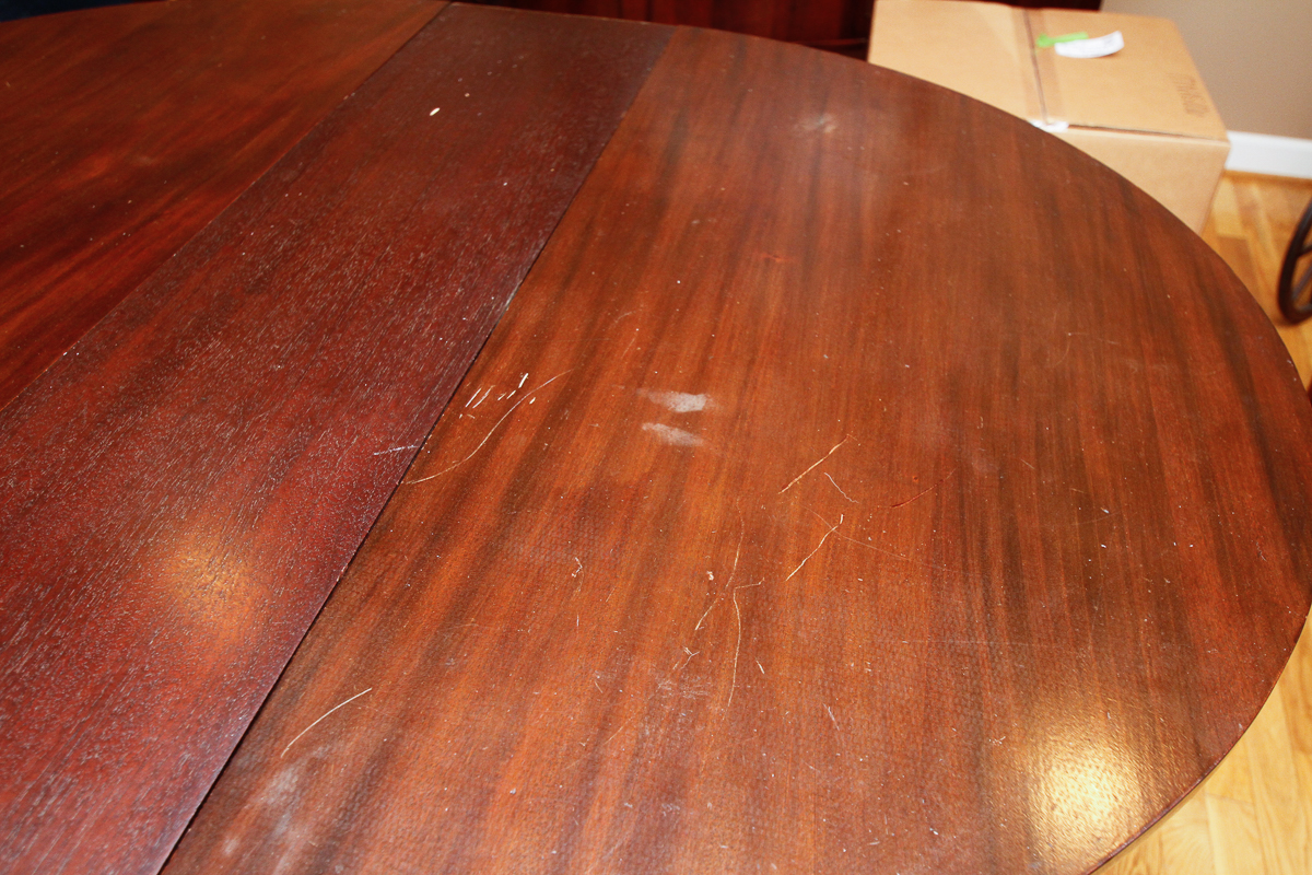 Vintage Single-Pedestal Mahogany Dining Table