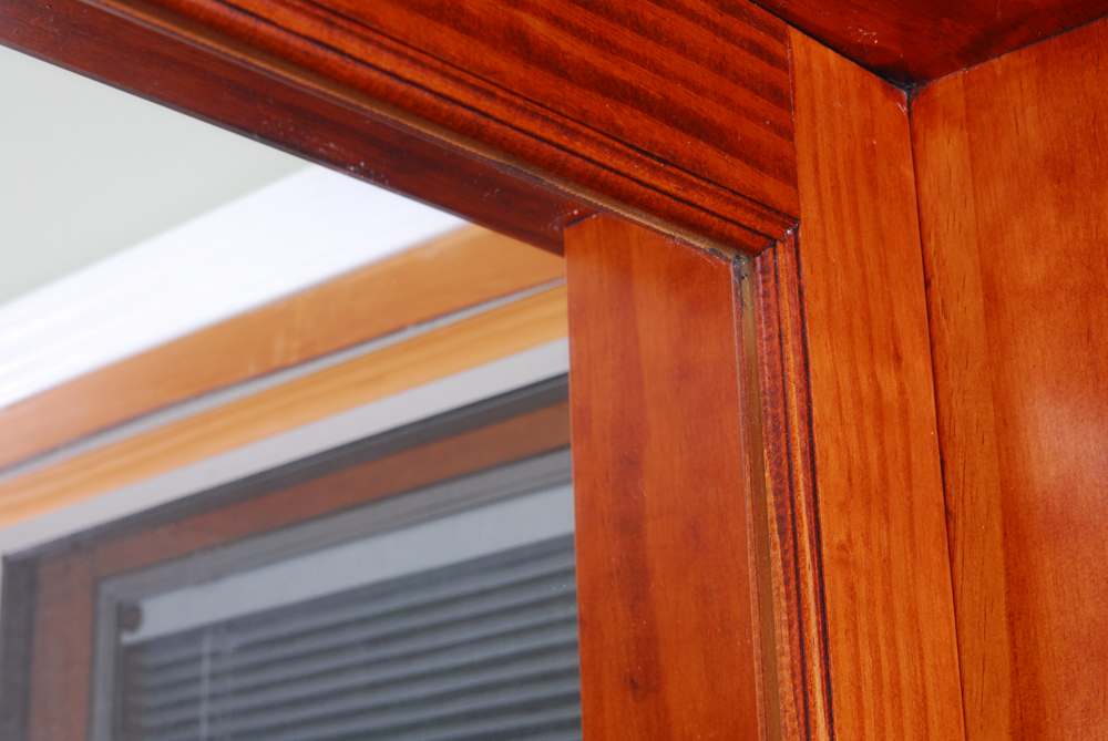 Mirrored Wooden Hall Tree With Storage Bench