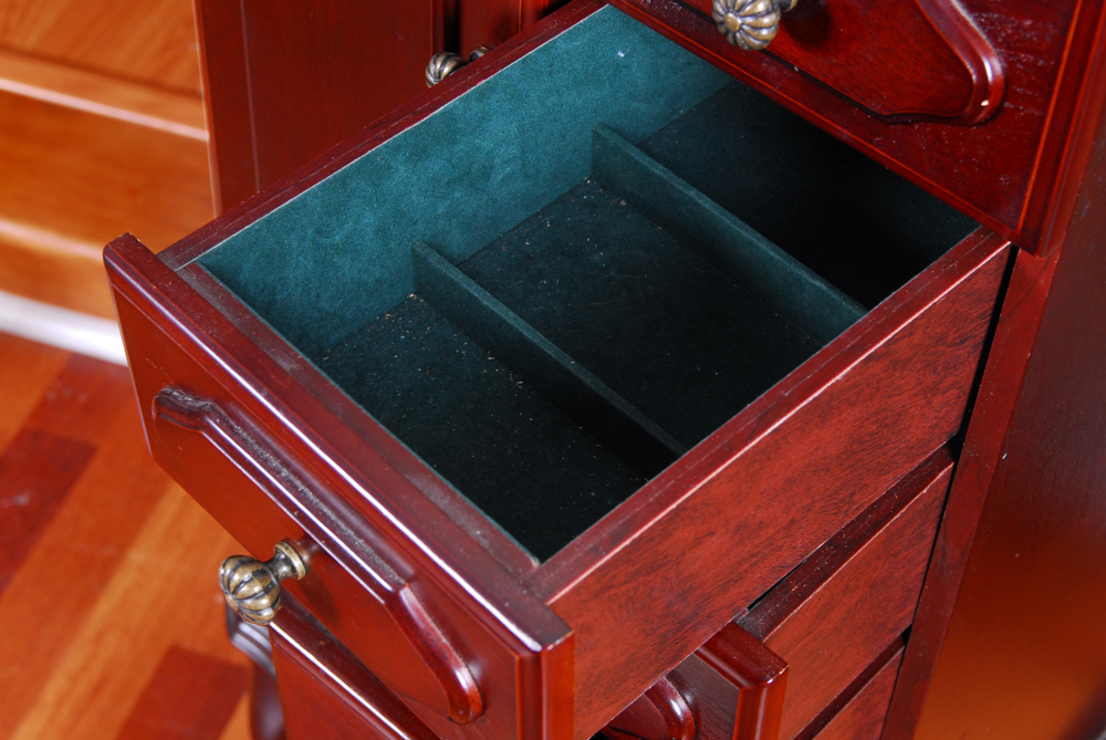 Queen Anne Style Jewelry Chest