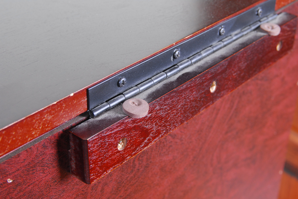 Queen Anne Style Jewelry Chest