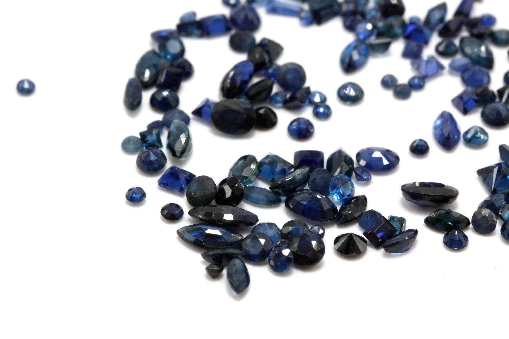 16.00 CTW Loose Genuine and Synthetic  Sapphires