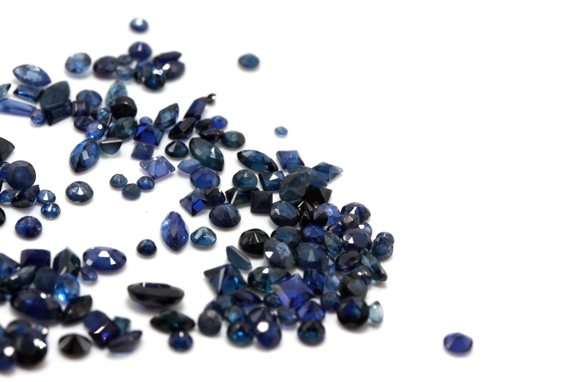 16.00 CTW Loose Genuine and Synthetic  Sapphires