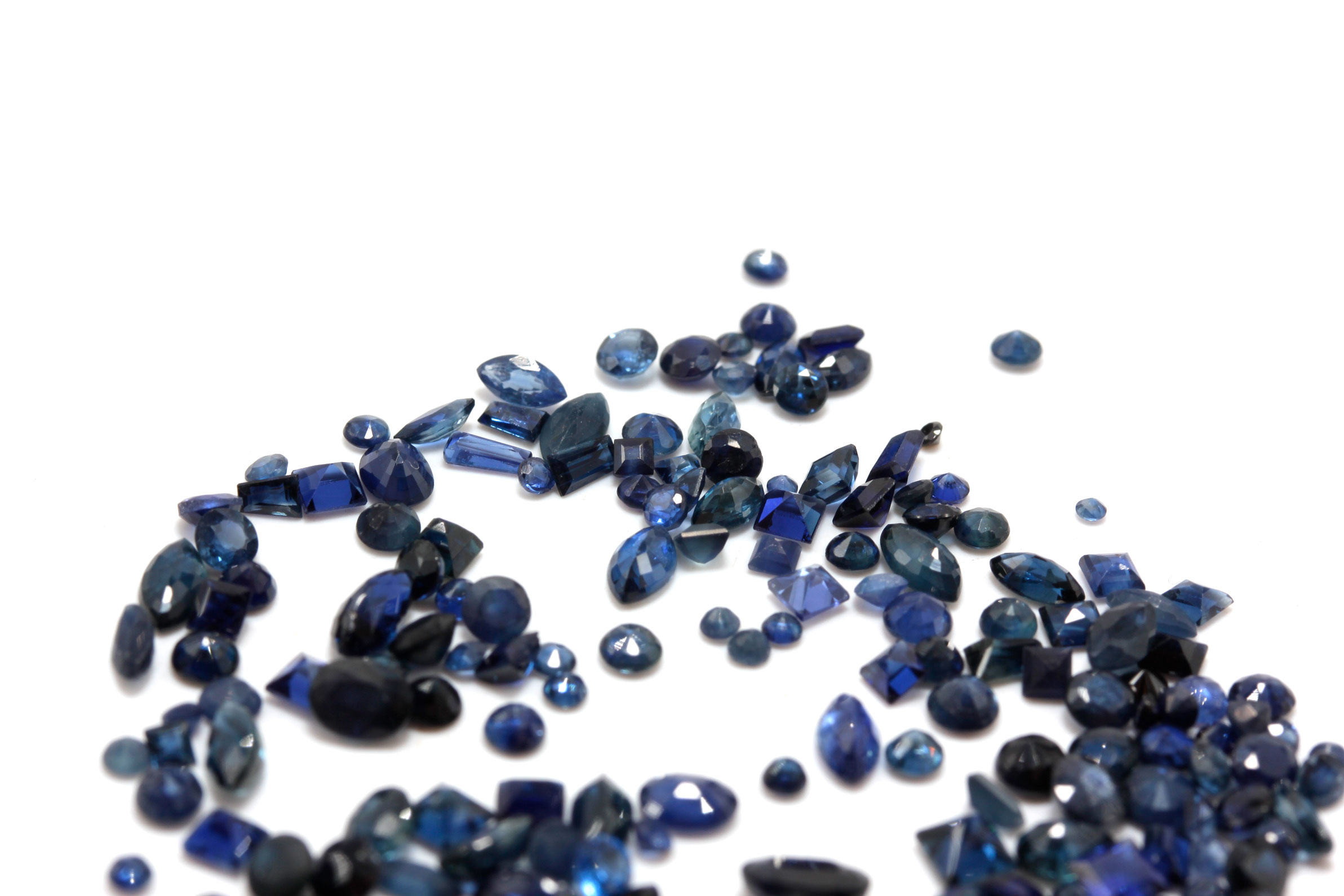 16.00 CTW Loose Genuine and Synthetic  Sapphires