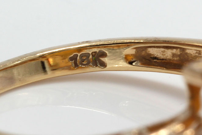 18K Yellow Gold 3.80 CTS Fire Opal and Zircon Ring