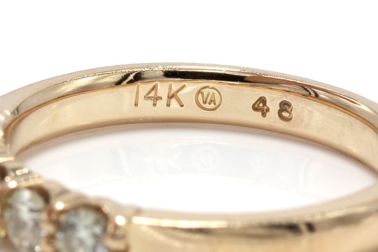 14K Yellow Gold Diamond Ring