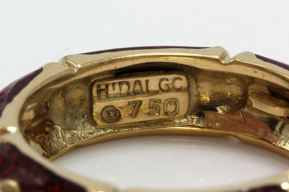 Hidalgo 18K Yellow Gold Diamond Heart Band