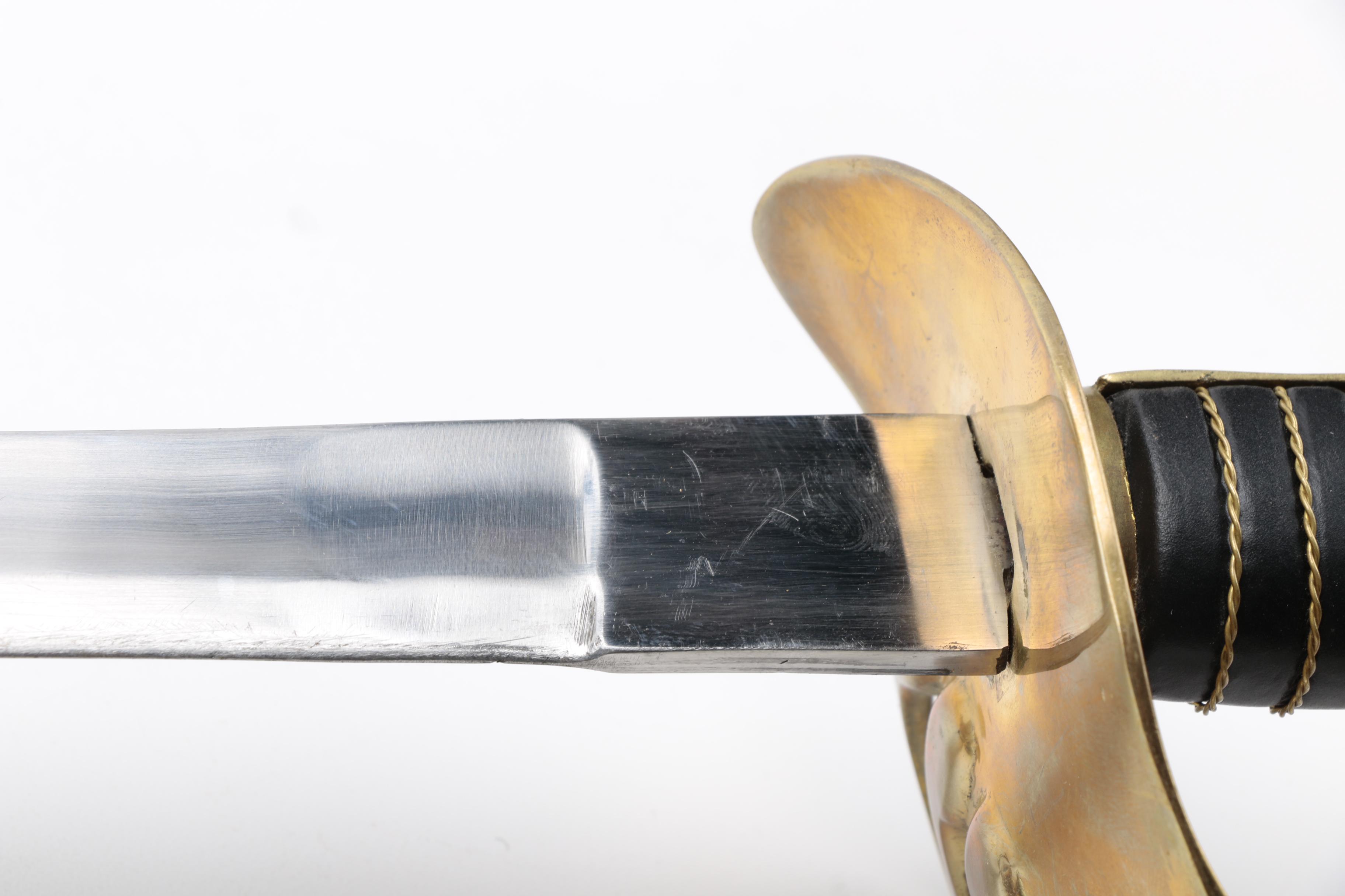 Replica US Civil War Cavalry Saber In Metal Scabbard