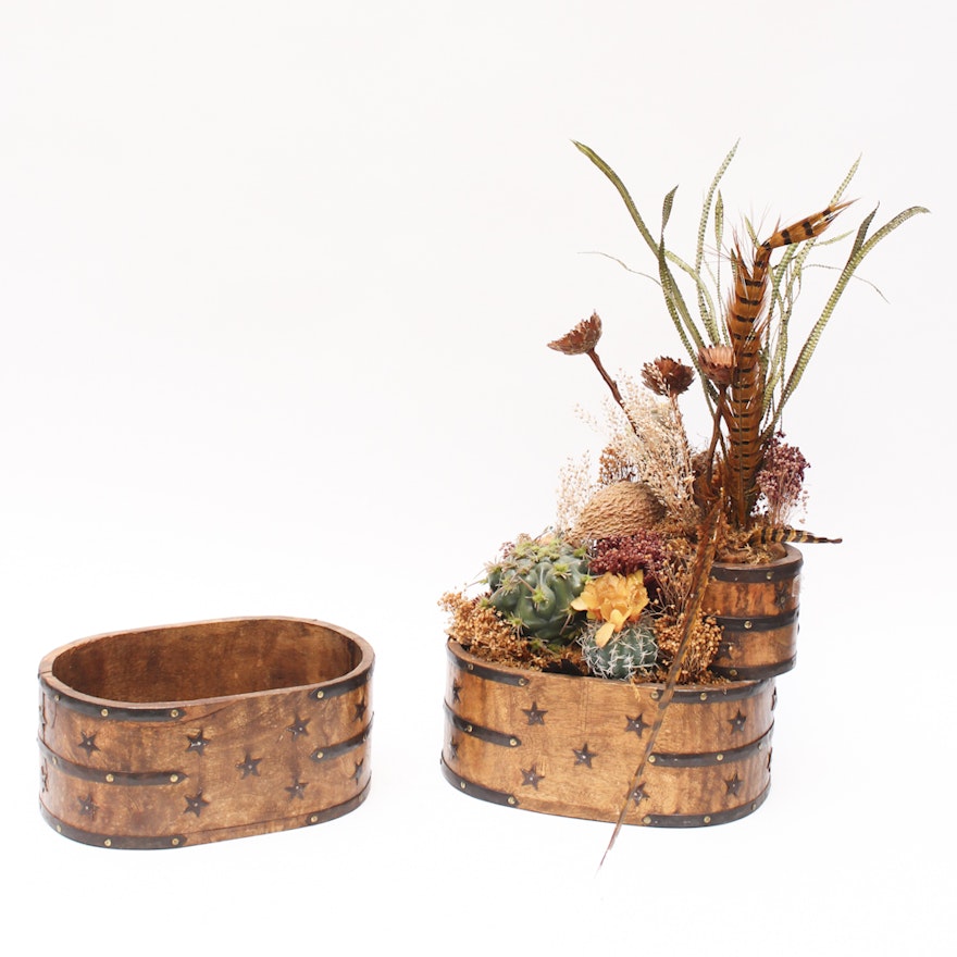 Collection of Wooden and Floral Decor
