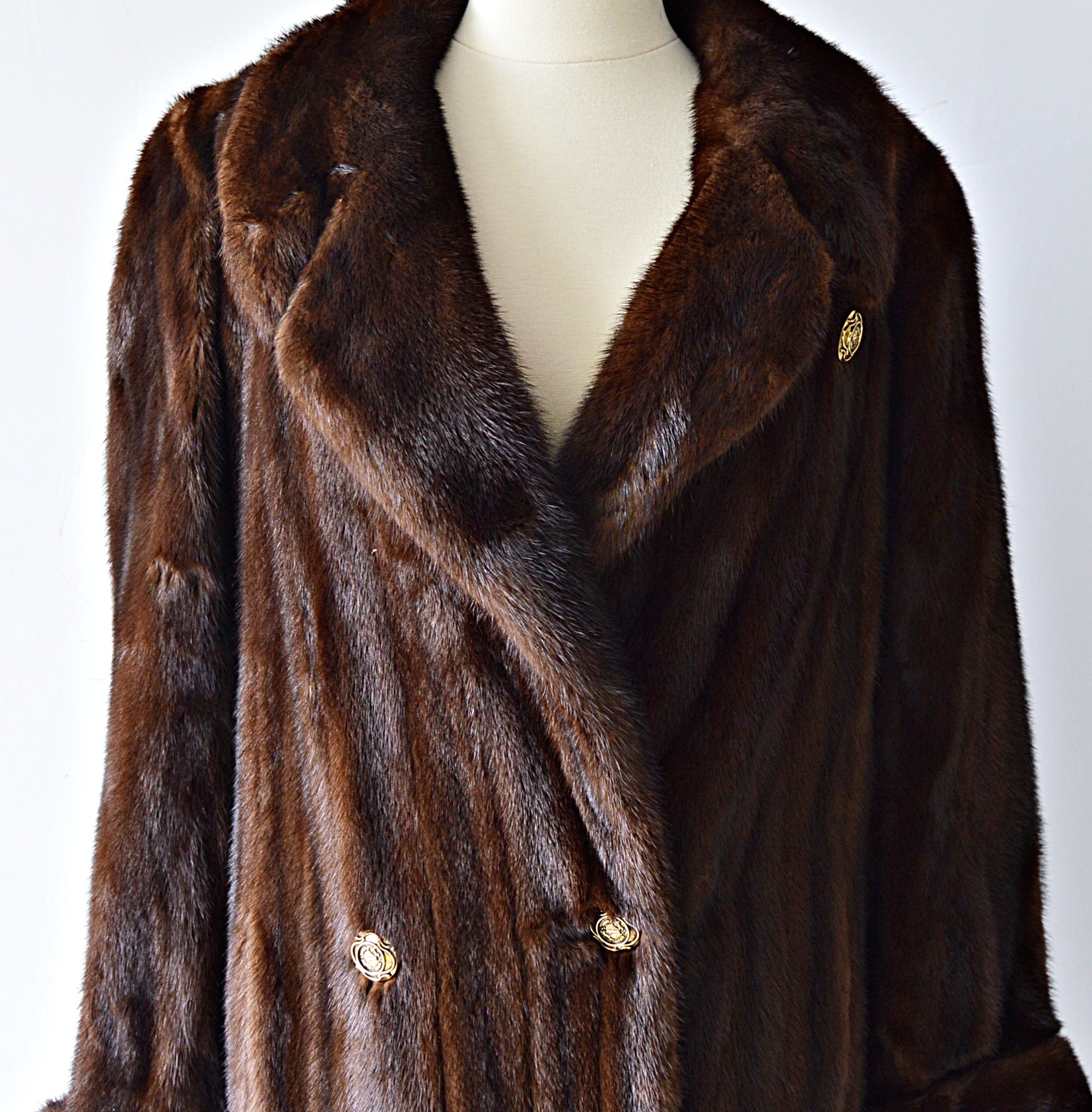 Kotsovos Perry Ellis Mahogany Mink Fur Coat