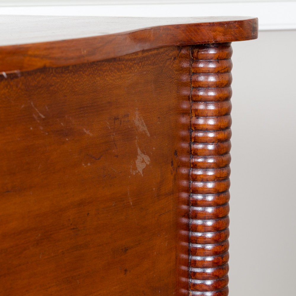 Vintage Colonial Style Tiger Oak Accent Table