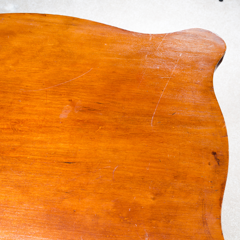 Vintage Colonial Style Tiger Oak Accent Table