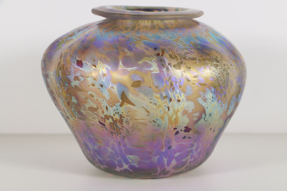 Gary Levi Aurene Art Glass Vase