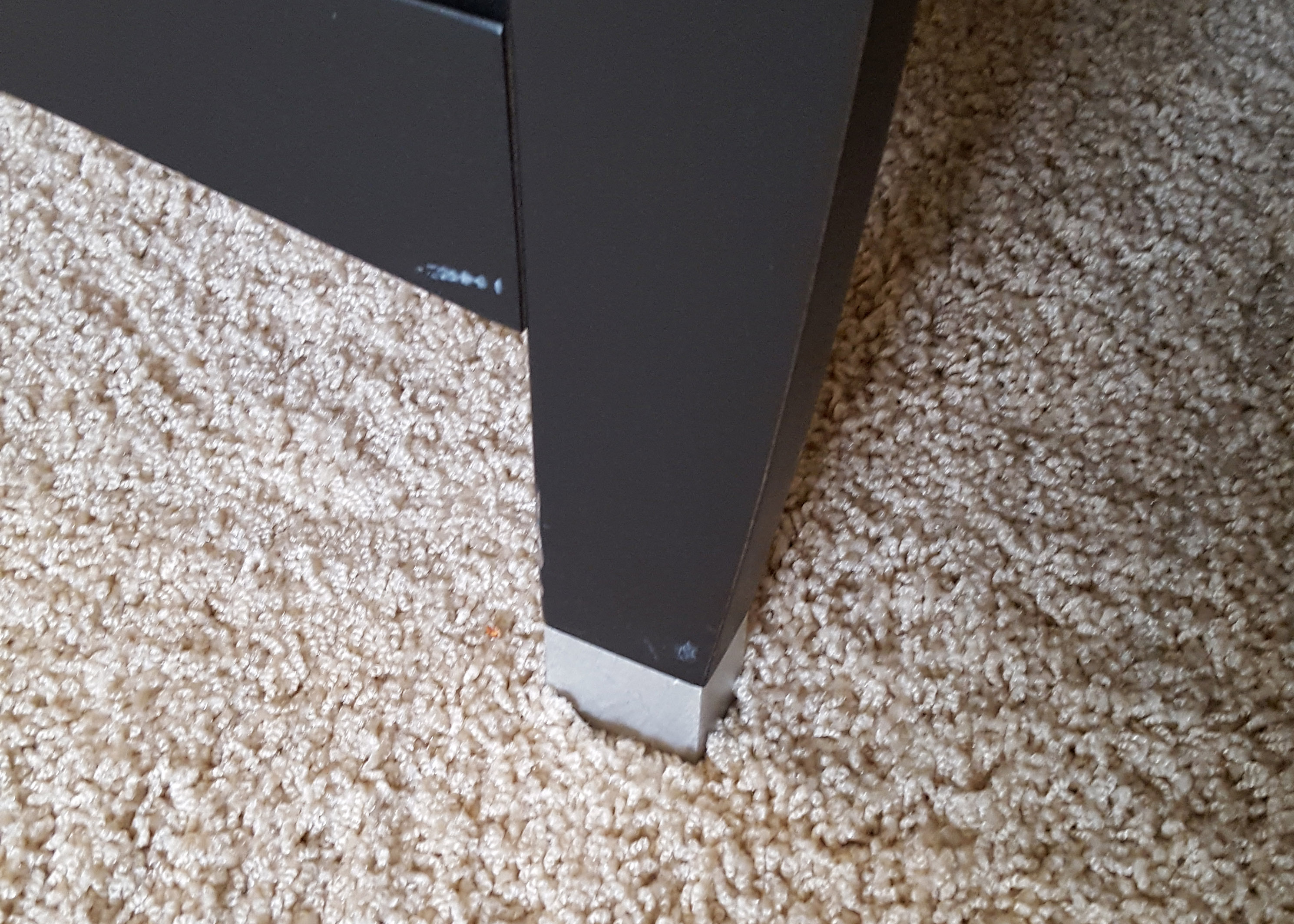 Pair of Contemporary Modern Style Nightstands