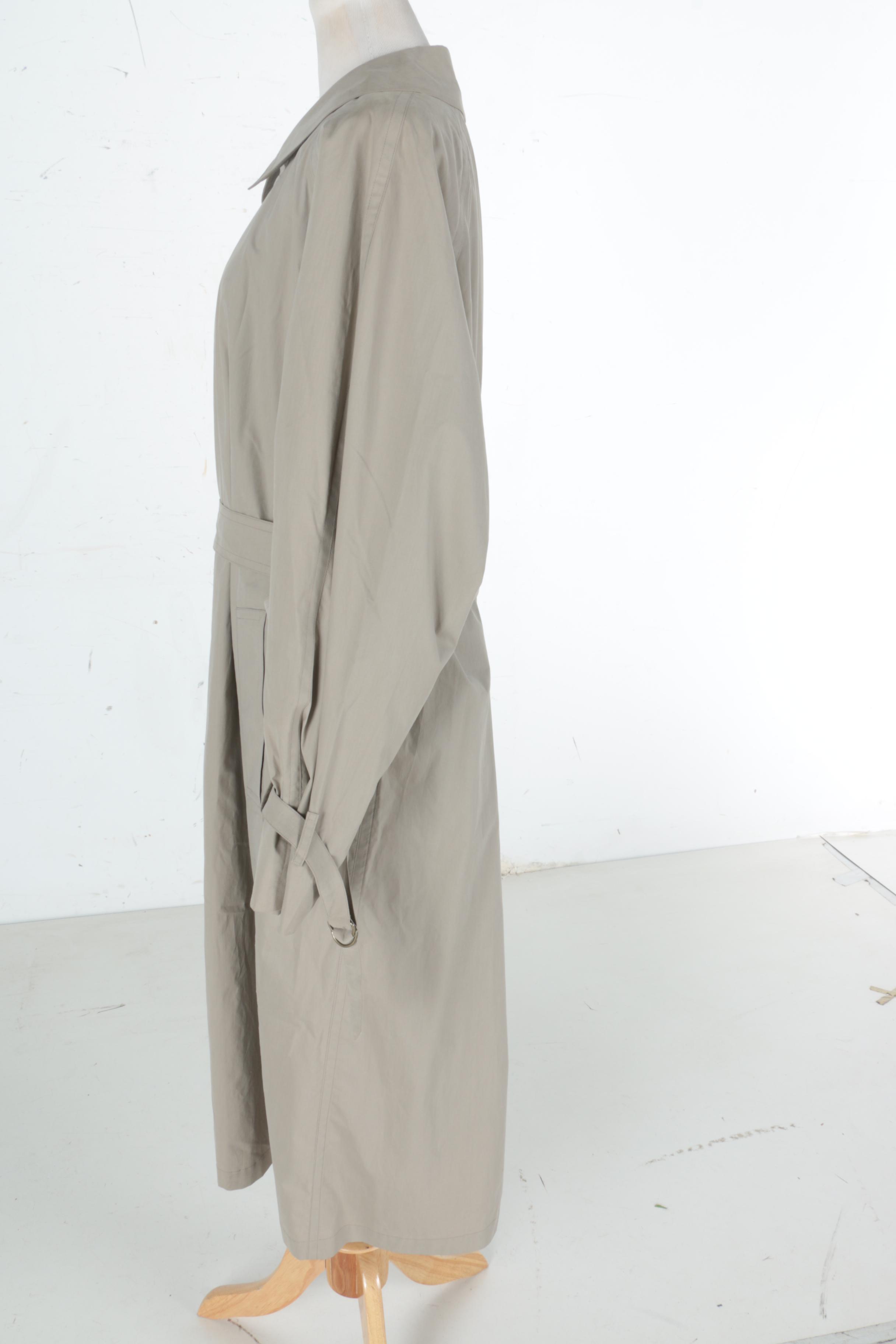 Men's Burberrys Khaki Trench Coat